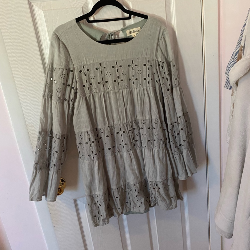 Vici Collection: Baby green dress